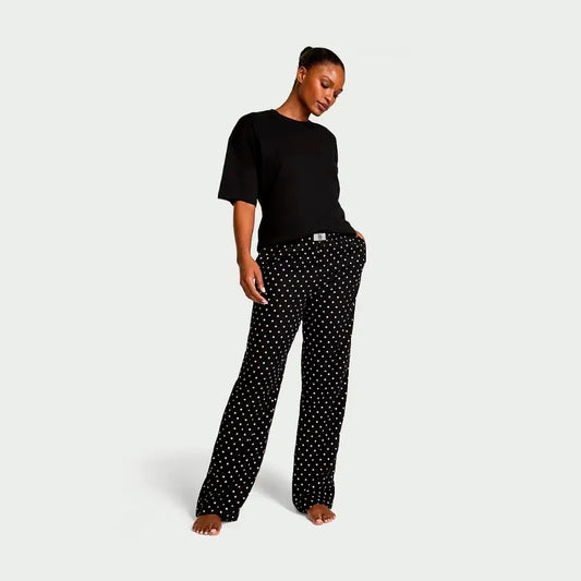 Set Pijama negra De Pantalón con bolitas blancas